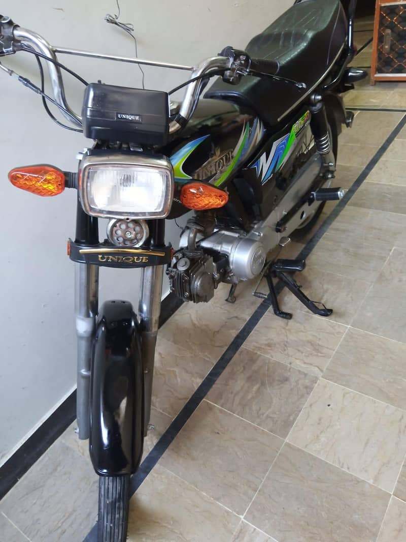 UNIQUE CD70 KARACHI 5