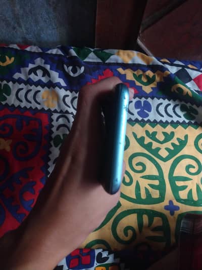 Realme C21 4 64