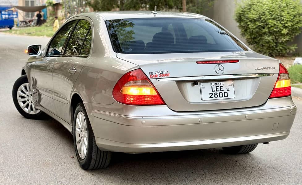 Mercedes E Class 2007 /2012 Model 3