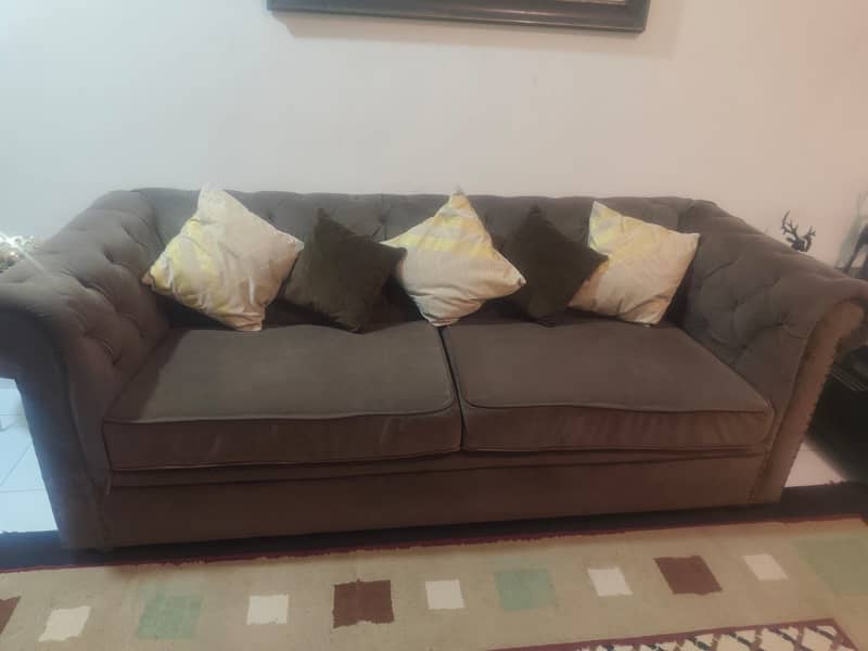 Sofa set 5 seater 4
