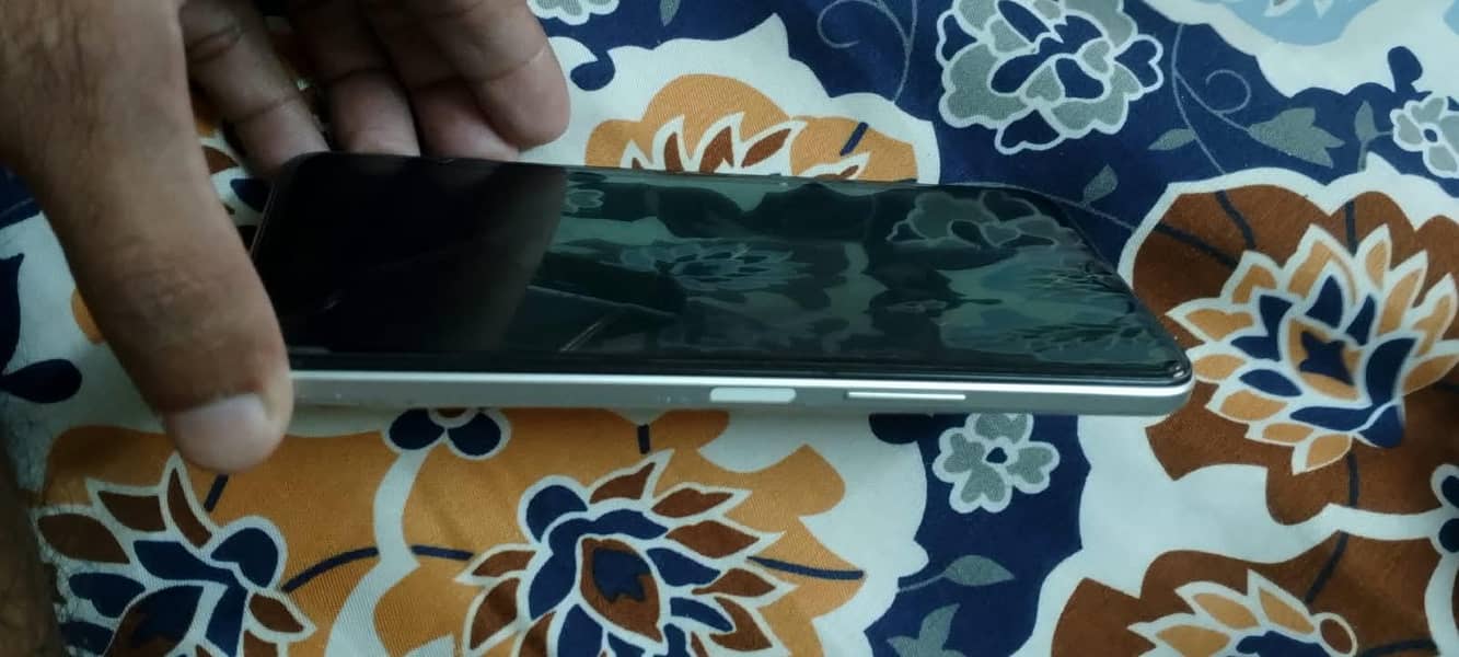 Infinix Note 11 1