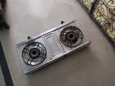 Stove for sale in good condition. automatic 030 1 511 5526