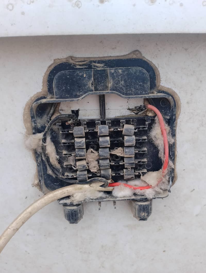sold 3 solar panel 2