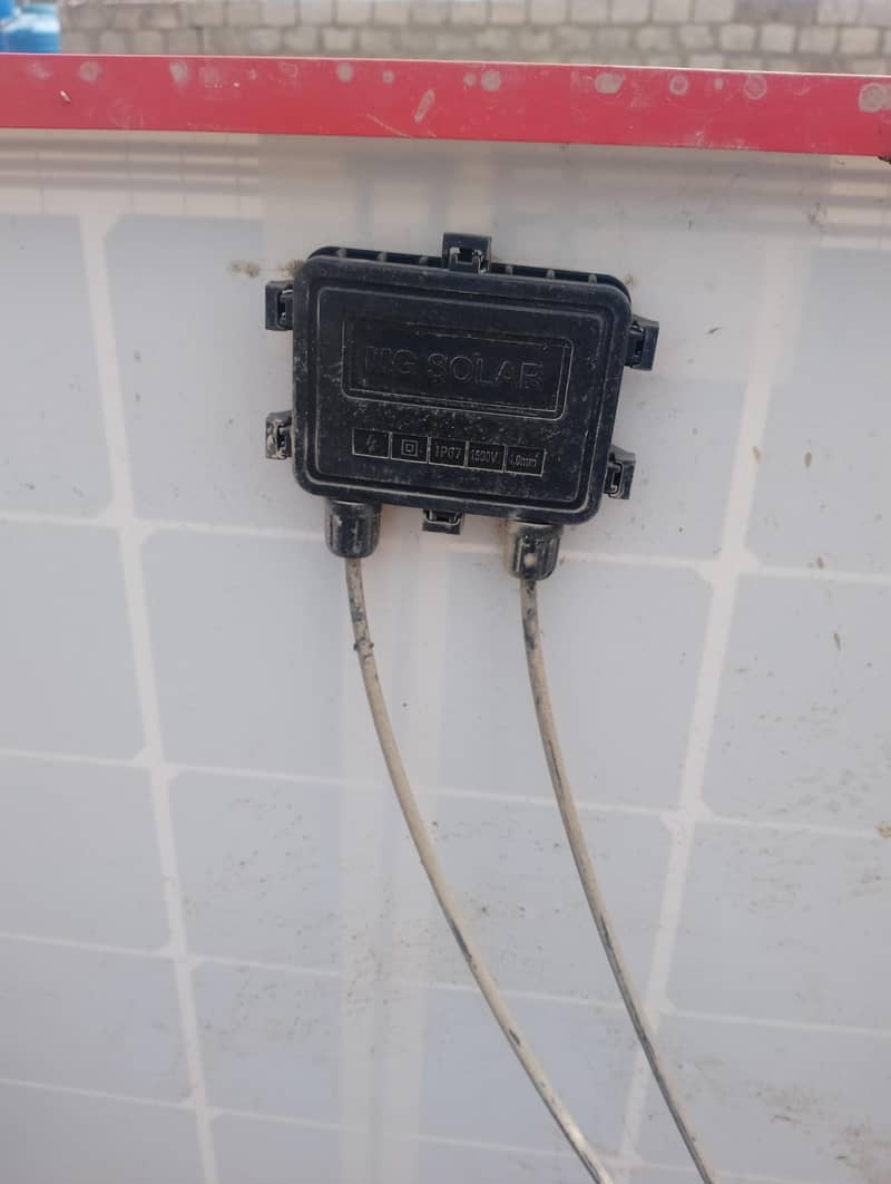 sold 3 solar panel 4