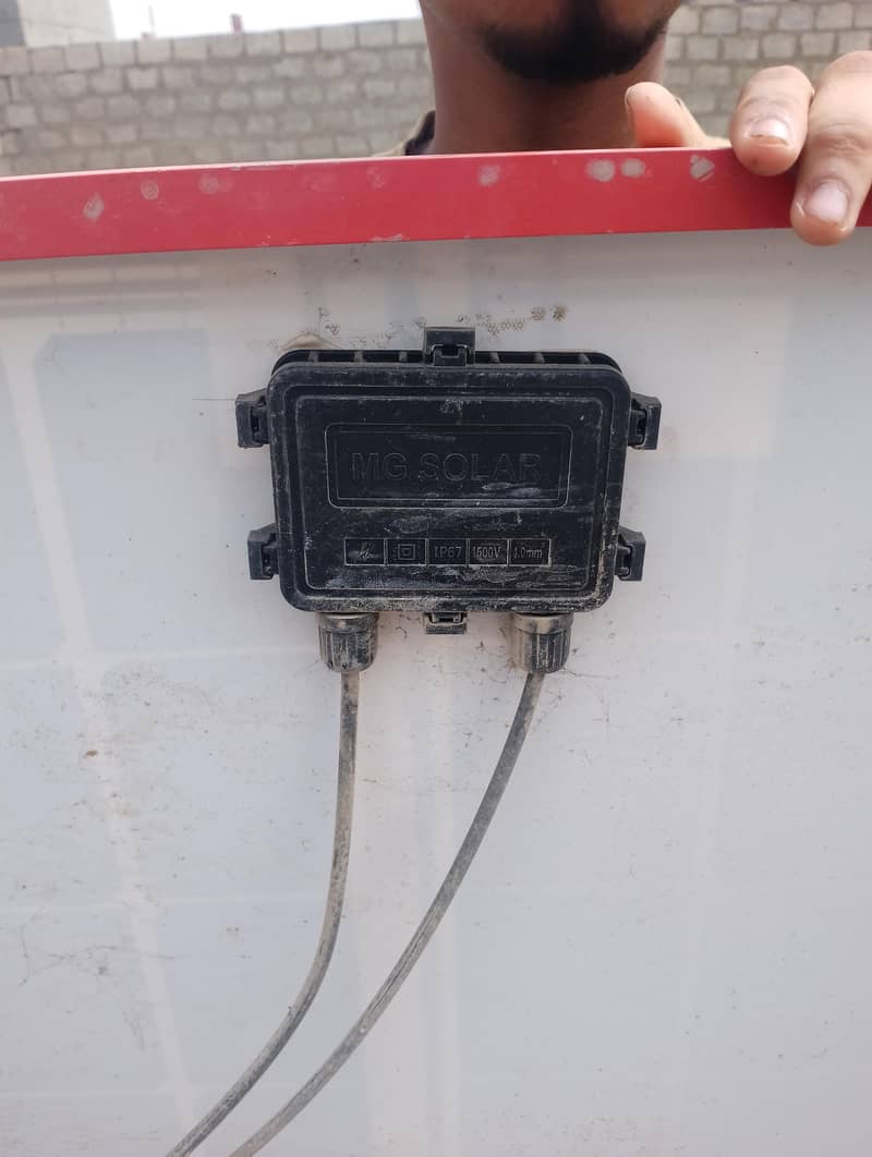 sold 3 solar panel 5