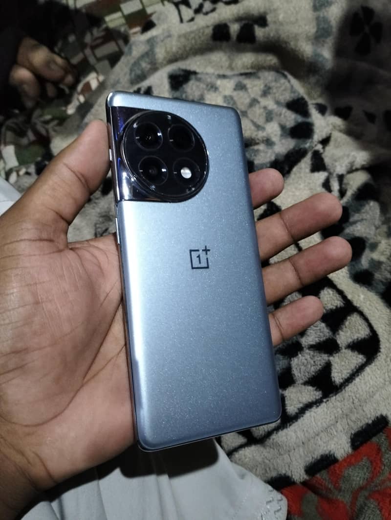 One Plus 11R 0