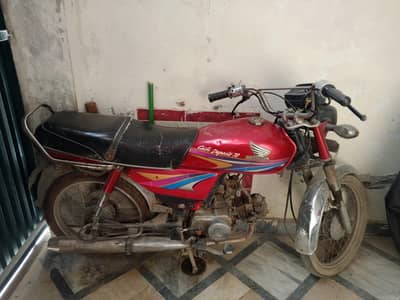 Honda CD70 for sale