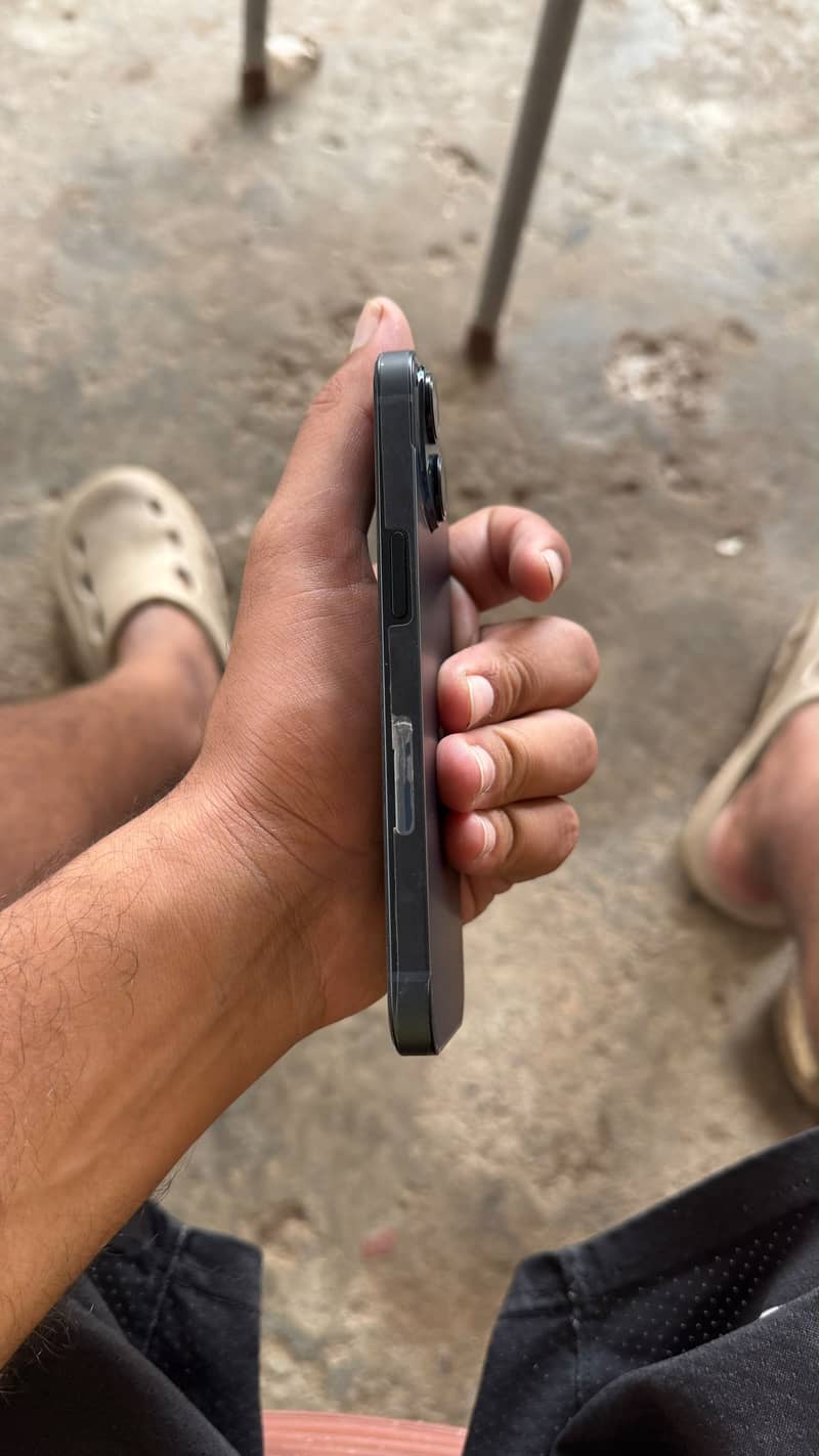Apple iPhone 14 5
