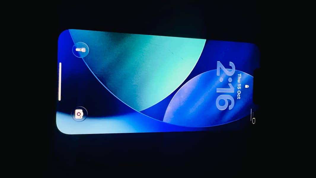 Apple iPhone 13 5