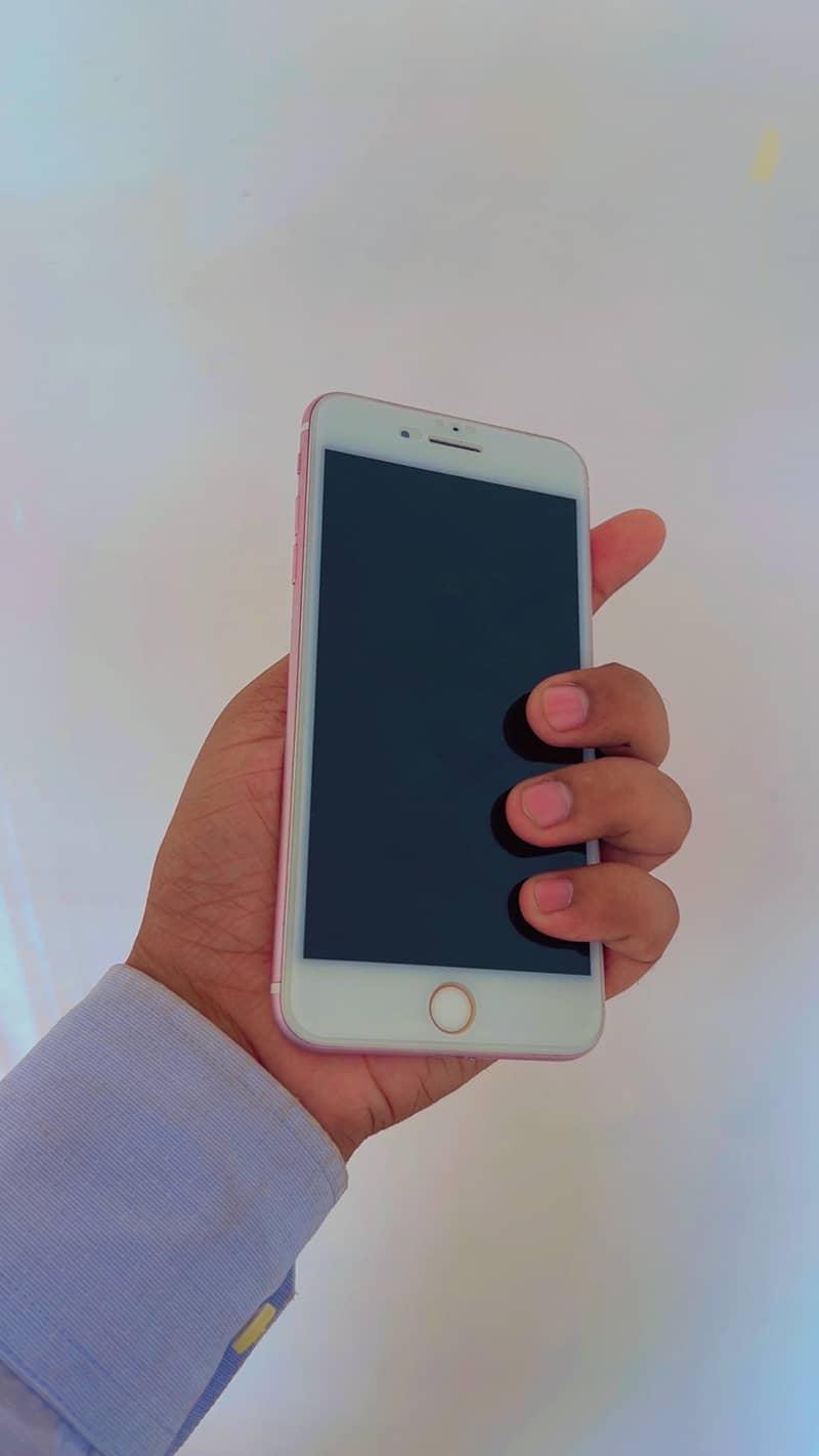 Apple iPhone 7 Plus 3