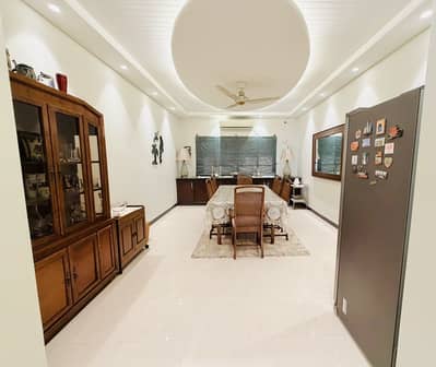 1 Kanal 4 Bedroom Very Well Maintained Brig House For Sale In Askari 11 Lhr