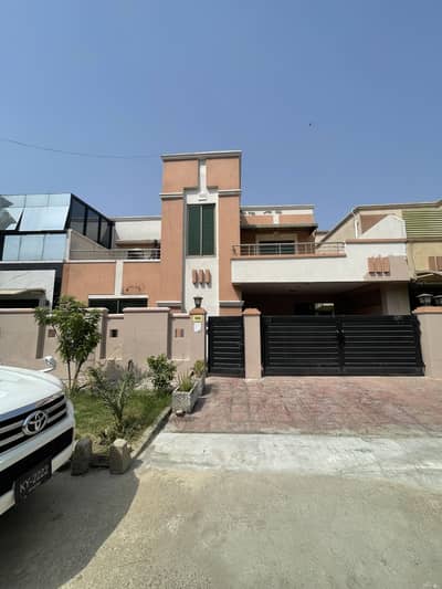 10 Marla 4 Bedroom House Available For Rent In Askari 11 Lhr