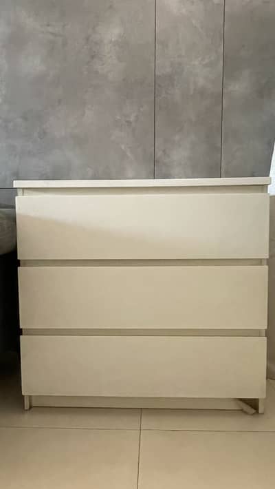 IKEA White Chest of Drawers - 3 Drawer - Excellent Condition
