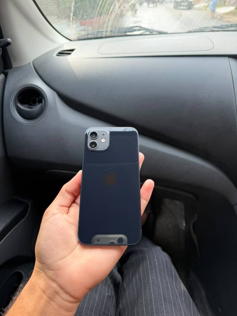 Apple iPhone 12 5