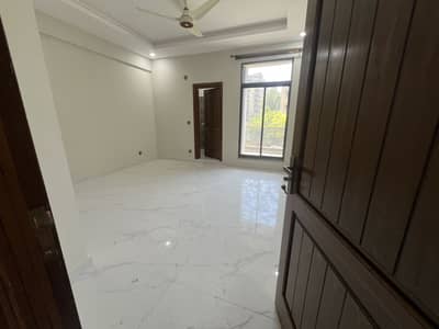 2 bedroom unfurnished apartment for rent G-11/3