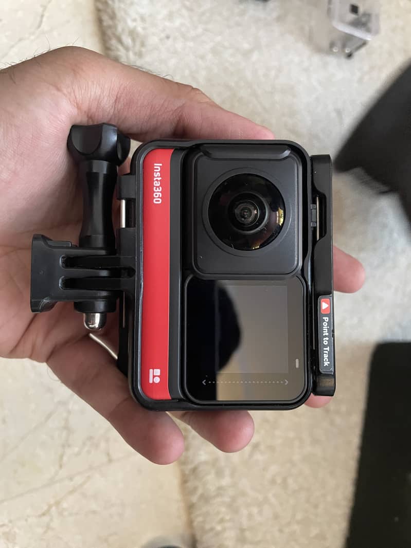 Insta 360 4k camera 1