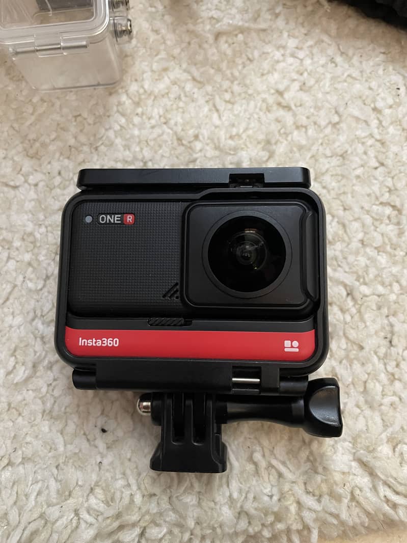 Insta 360 4k camera 2