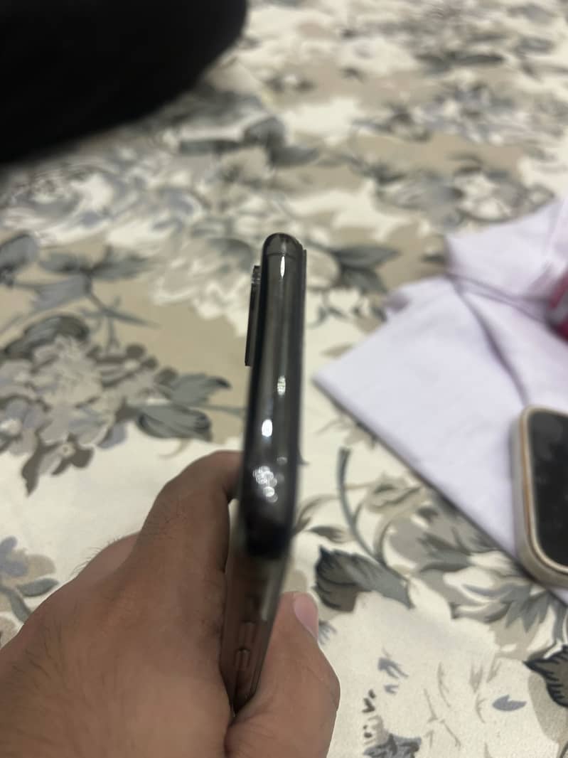 Apple iPhone XS 2