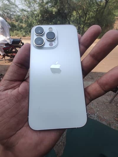Apple iPhone 13 Pro