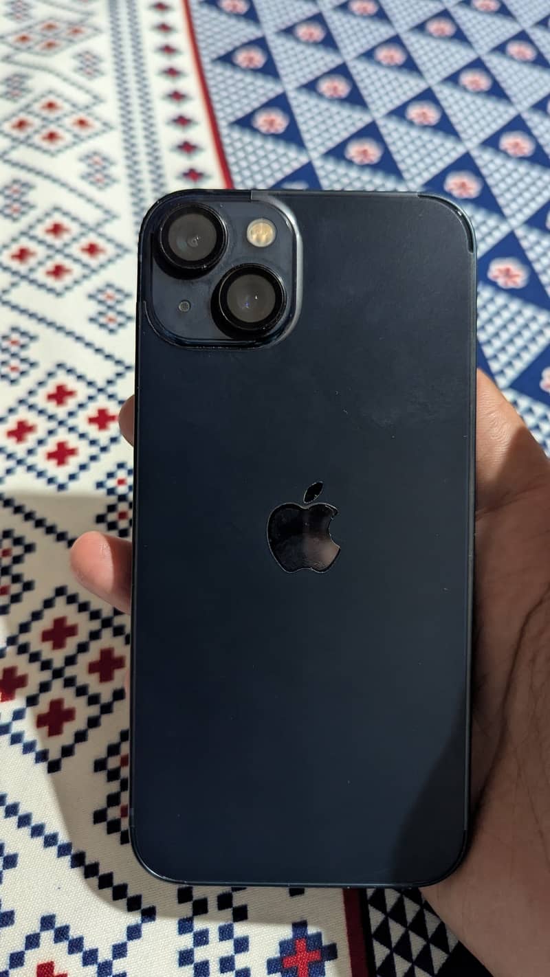 Apple iPhone 13 2