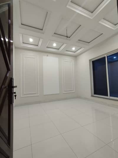 5 MARLA GROUND FLOOR AVAILABLE FOR RENT IN GULBARGA AVENUE YAZMAN ROAD BAHAWALPUR
