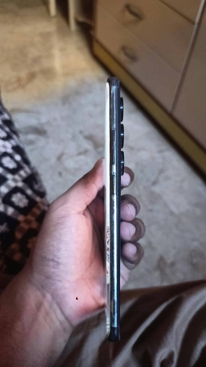 Tecno CAMON 40 Pro 4