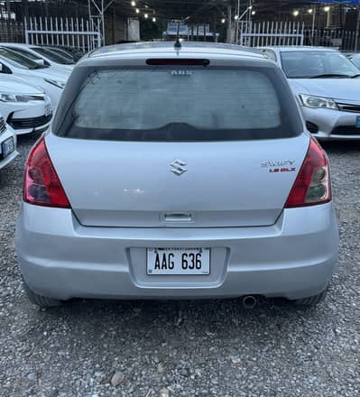Suzuki Swift 2012 DLX