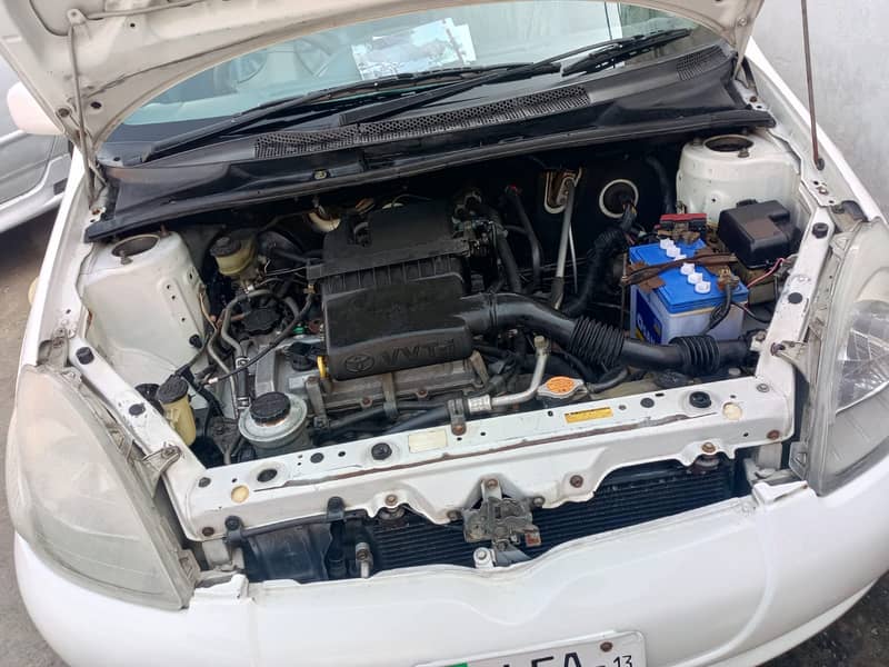 VITZ 2000 3