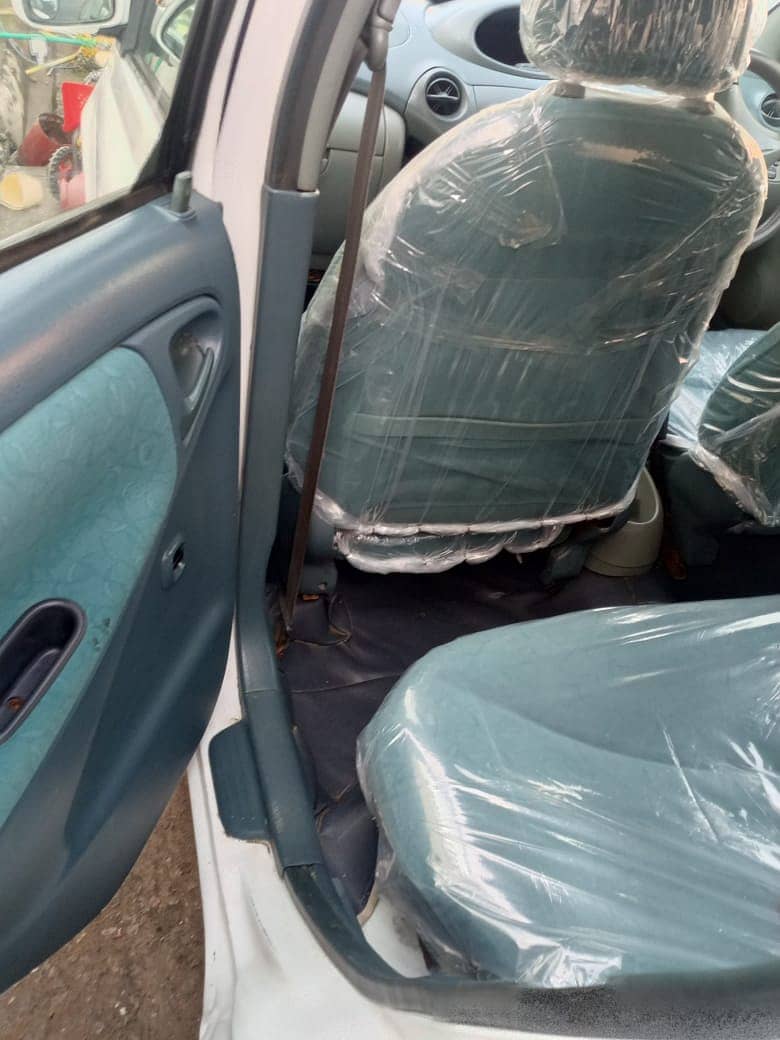 VITZ 2000 11