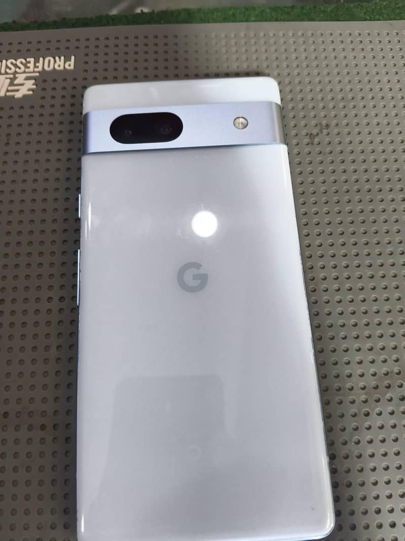Google Pixel 7a 8/128 0