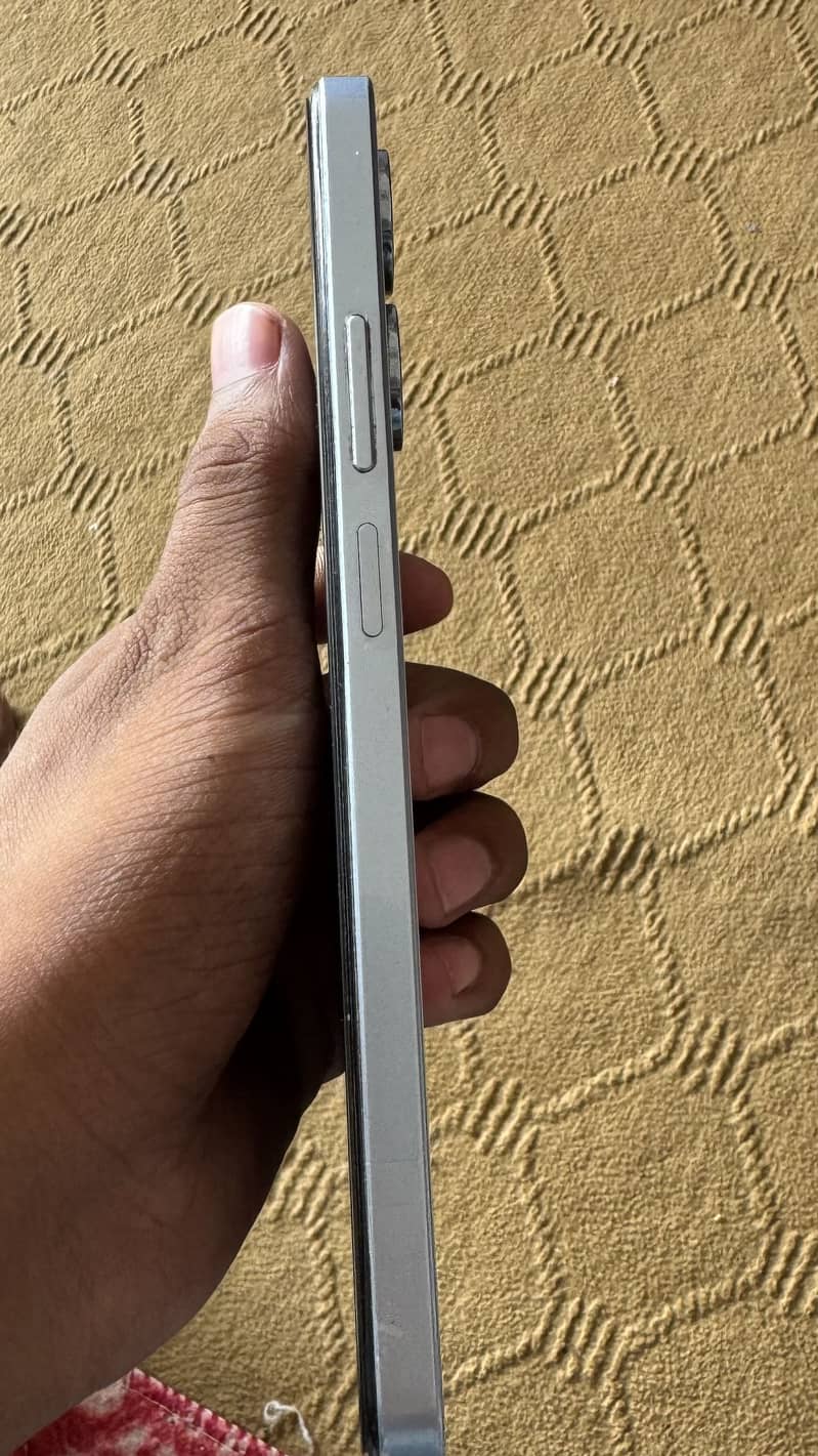 Realme Note 60 2