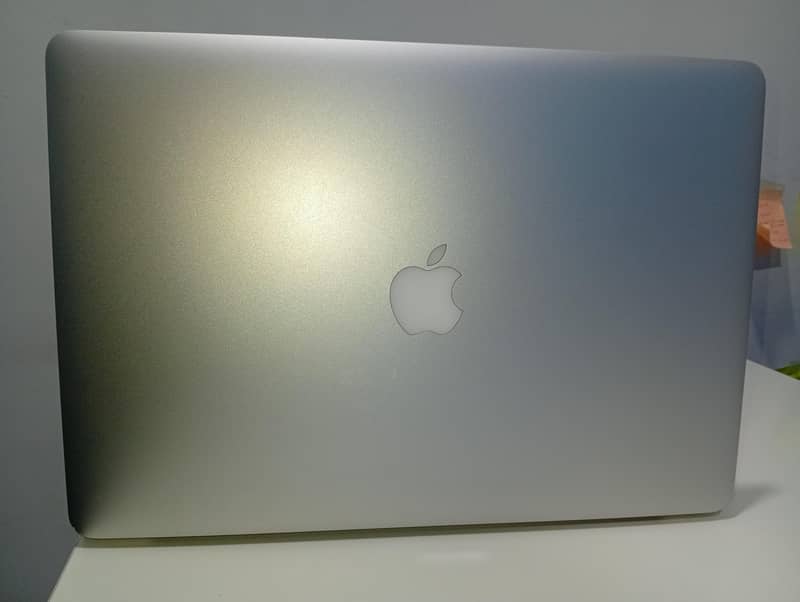 MacBook pro 2015 1