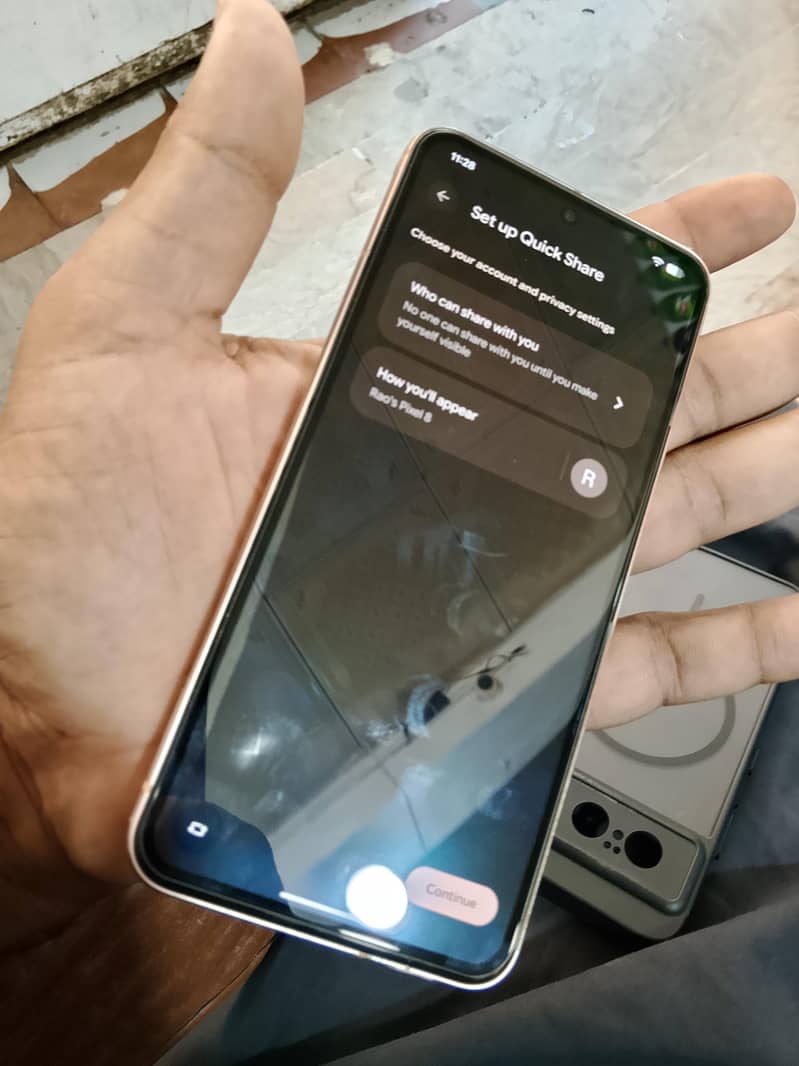 Google Pixel 8 3