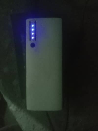 YT power bank