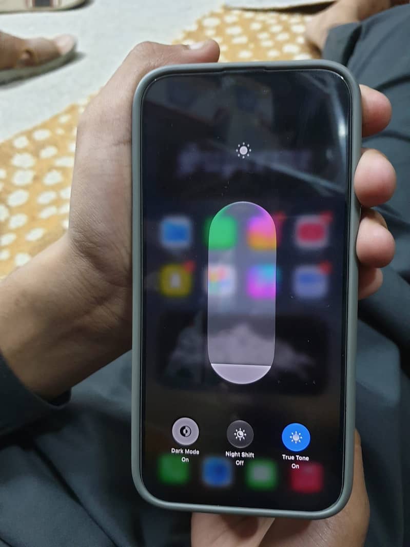 Apple iPhone 14 Pro Max 5