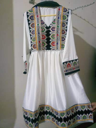 new sale 3 pcs maxi beautifull handmade design available for4000