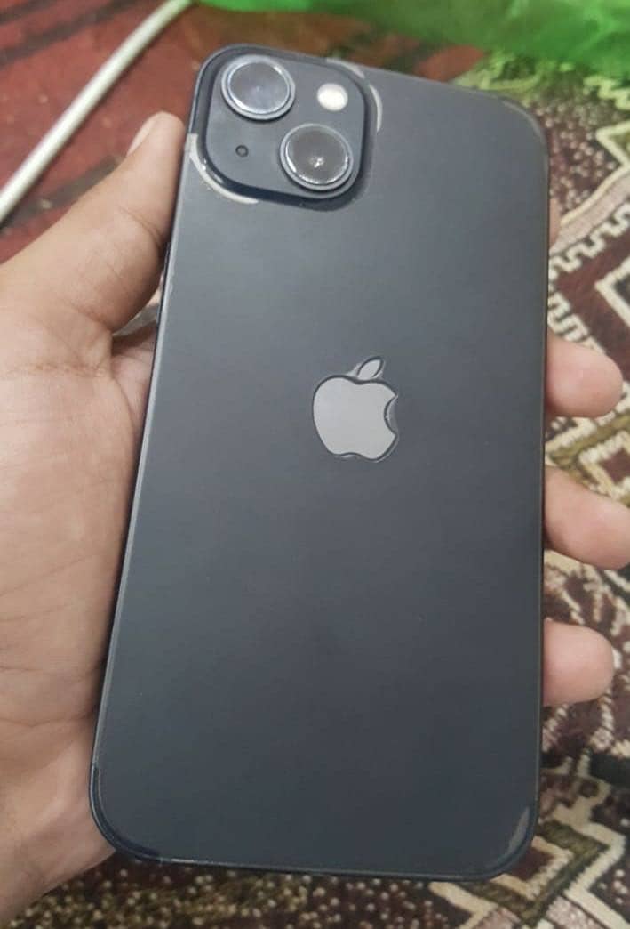 Apple iPhone 13 1