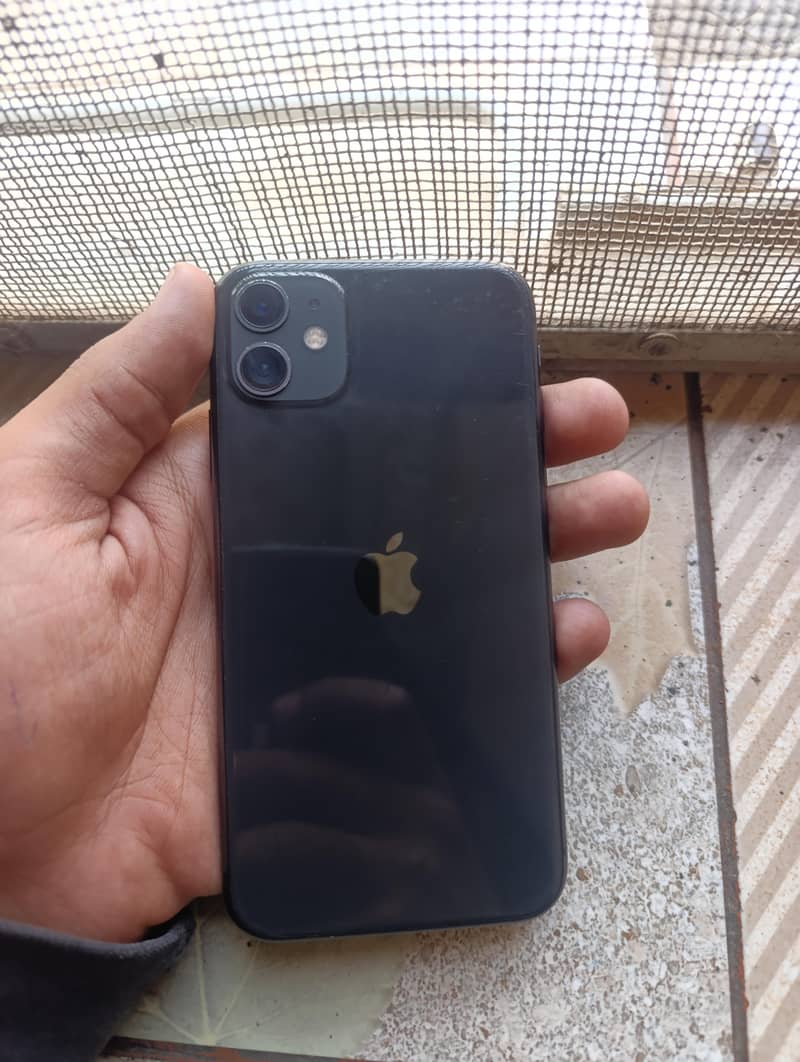 Apple iPhone 11 2