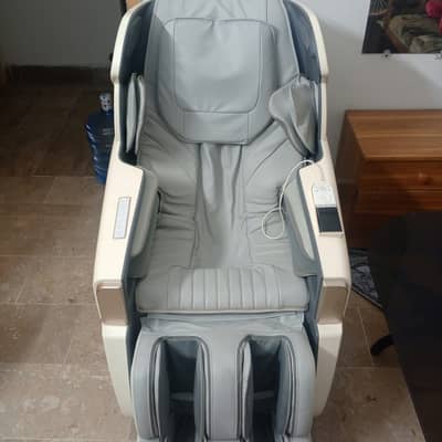 JC Buckman 4D ExaltUS Premium Massage Chair – Luxury Comfort