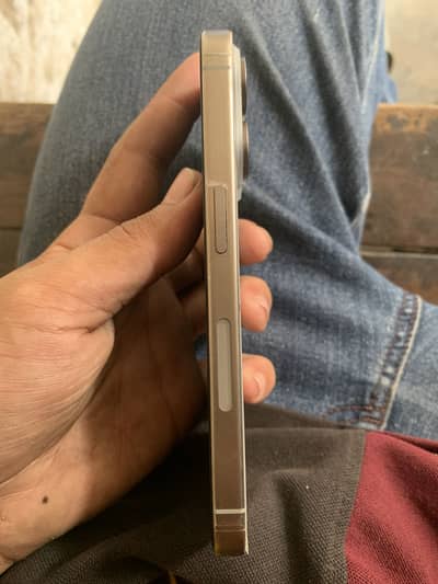 Apple iPhone 15 Pro