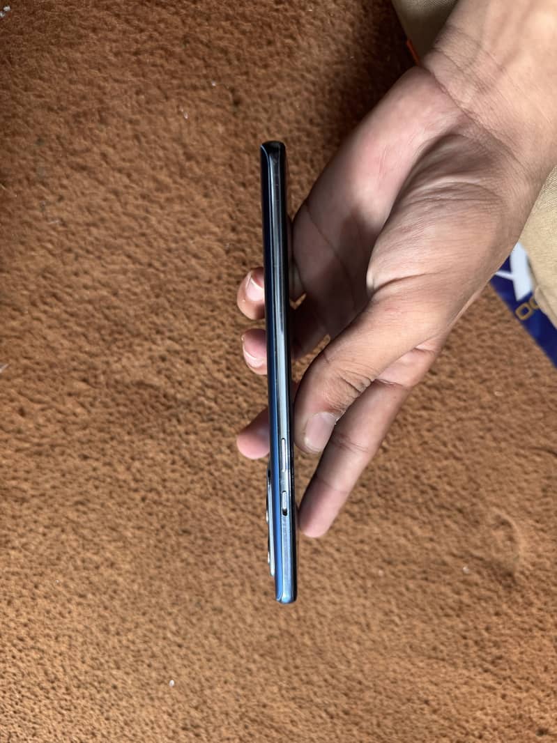 One Plus 9 6