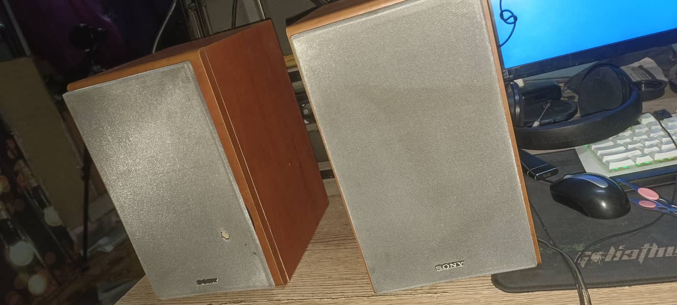 Sony speaker 3