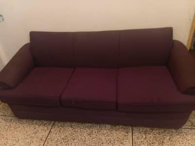 5seater sofa in excellent condition.
