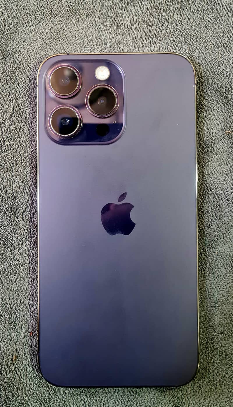 Apple iPhone 14 Pro Max 0