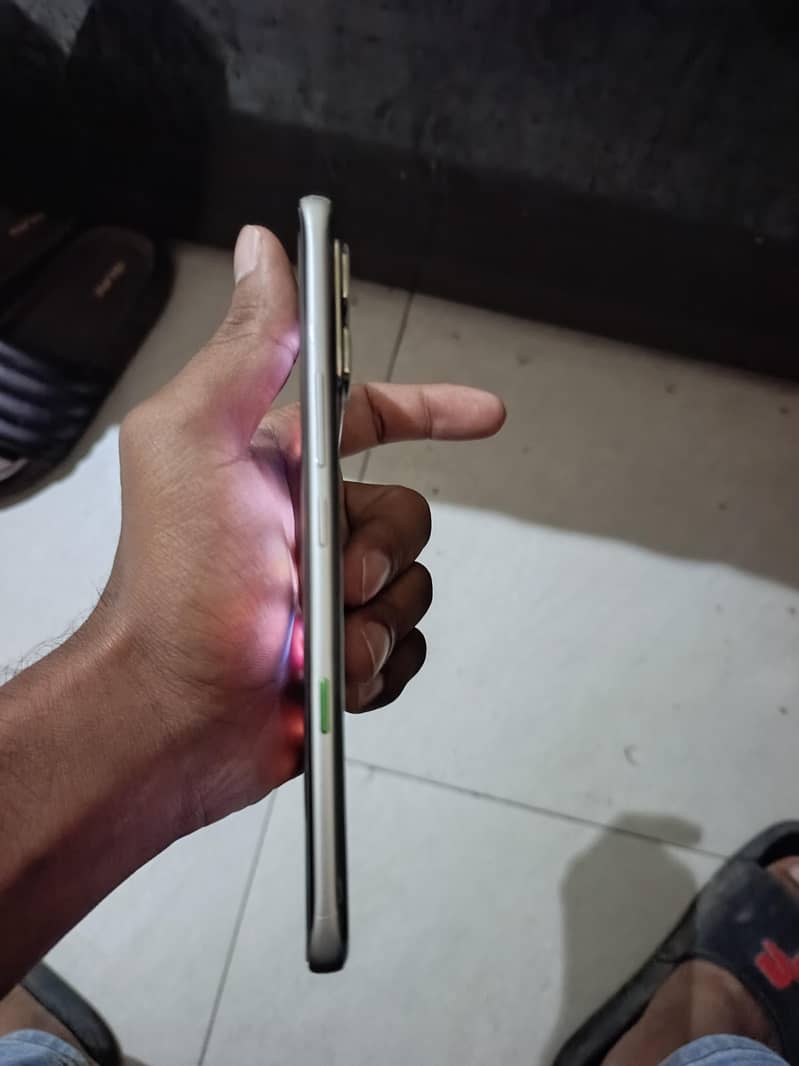 Infinix Note Edge 5