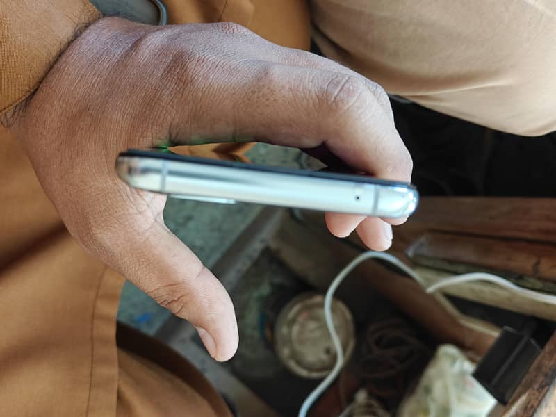 One Plus 8T 3