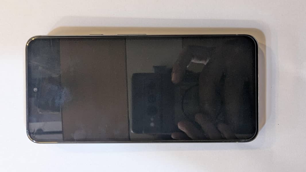Google Pixel 8 6