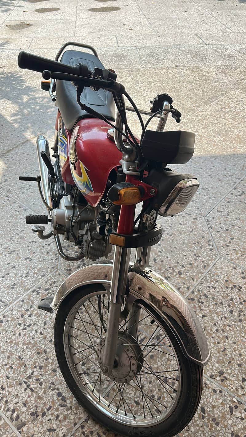 CD 70 2021 0