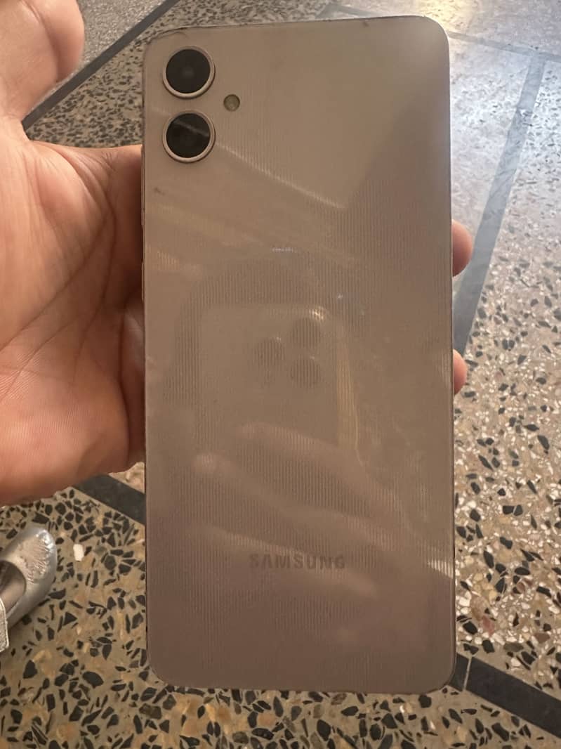 Samsung Mobile A05 1