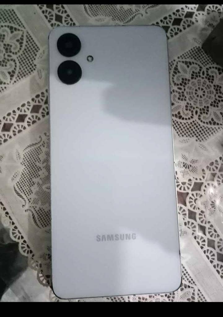Samsung Mobile A06 1